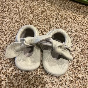 Freshly picked knotted bow moccasin birch